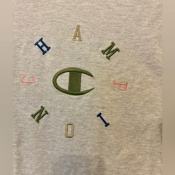 Men’s Champion embroidered logo T-shirt - Picture 3 of 5